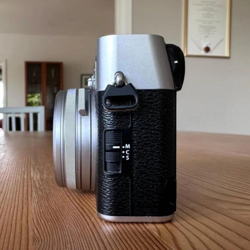 Fujifilm X100V - Silver Used in Excellent Condition - Image 2